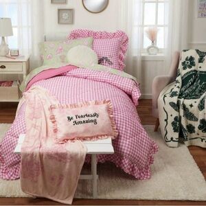 Wicked For Good x Katie Kime Pink Gingham TWIN Comforter Sham Set